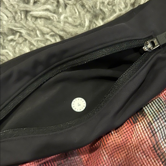 LULULEMON shorts <3 - Picture 3 of 16